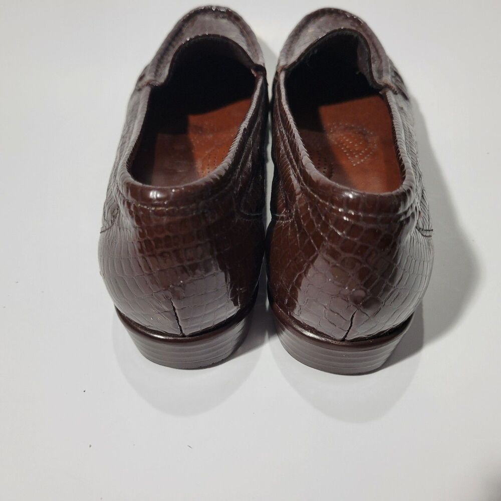 Sas Womens Slip On Embossed Loafers Brown 8.5 Small - Picture 9 of 11